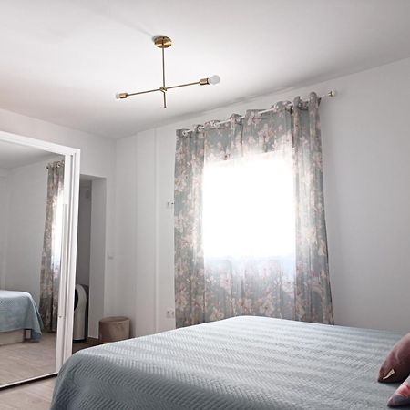 Apartamento Entero Con Solarium En Sabinillas, Con Piscina Y Al Lado Del Puerto De La Duquesa Manilva Exterior photo